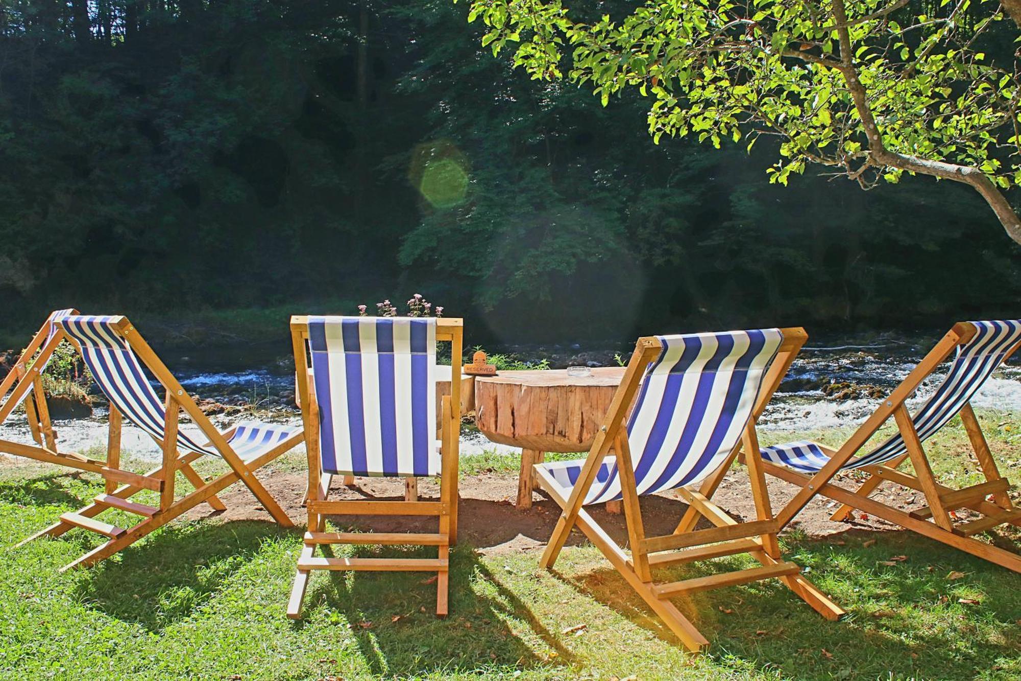 Domacinstvo Na Kraju Svijeta Guest House Sipovo Ngoại thất bức ảnh